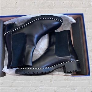 Stuart Weitzman Ashlyn Beetle Boots